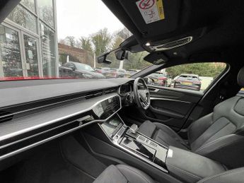 Audi A6 Avant Black Edition 45 TFSI quattro 265 PS S tronic