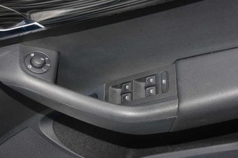 SKODA Octavia Estate (2017) 2.0 TDI (150PS) SE L DSG