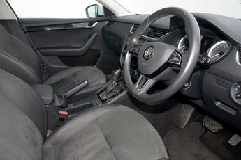 SKODA Octavia Estate (2017) 2.0 TDI (150PS) SE L DSG