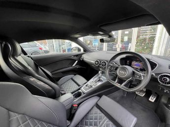 Audi TT Coup- Vorsprung 40 TFSI  197 PS S tronic