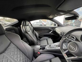 Audi TT Coup- Vorsprung 40 TFSI  197 PS S tronic