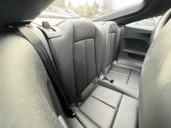 Audi TT Coup- Vorsprung 40 TFSI  197 PS S tronic