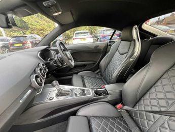 Audi TT Coup- Vorsprung 40 TFSI  197 PS S tronic