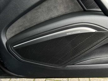 Audi TT Coup- Vorsprung 40 TFSI  197 PS S tronic