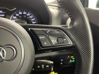 Audi A3 Cabriolet S line 1.5 TFSI cylinder on demand  150 PS S tronic