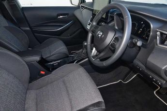 Toyota Corolla Touring Sport 1.8 Hybrid Design 5dr CVT