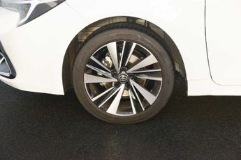 Toyota Corolla Touring Sport 1.8 Hybrid Design 5dr CVT