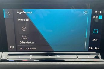 Volkswagen Golf 1.5 eTSI 150 Style 5dr DSG