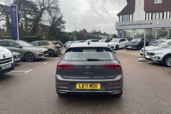 Volkswagen Golf 1.5 eTSI 150 Style 5dr DSG