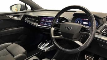 Audi Q4 E-tron Q4  S line 40 e-tron  150,00 kW