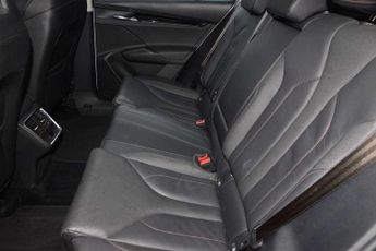 SKODA Enyaq Iv 132kW 60 Suite 62kWh 5dr Auto [120kW]