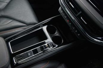 SKODA Enyaq Iv 132kW 60 Suite 62kWh 5dr Auto [120kW]