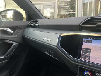 Audi Q3 S line 45 TFSI quattro 230 PS S tronic