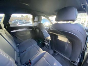 Audi Q5 S line 50 TFSI e quattro 299 PS S tronic