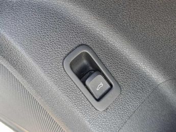 Audi Q2 S line 35 TFSI  150 PS S tronic