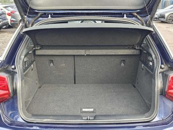 Audi Q2 S line 35 TFSI  150 PS S tronic