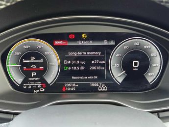 Audi Q5 S line 50 TFSI e quattro 299 PS S tronic