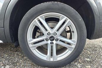 Audi Q5 S line 50 TFSI e quattro 299 PS S tronic