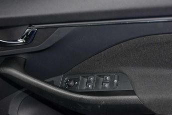 SKODA Kamiq 1.0 TSI (110ps) Monte Carlo DSG SUV