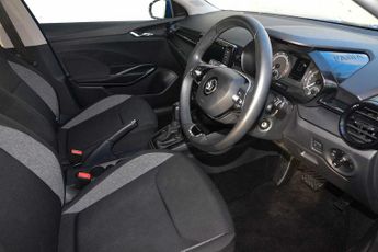 SKODA Fabia 1.0 TSI 110 SE Comfort 5dr DSG