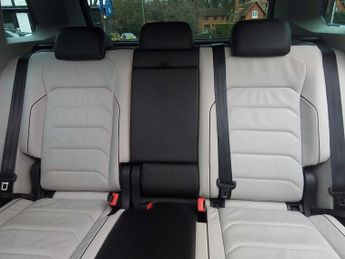 Volkswagen Tiguan 2.0 TSI 180PS SEL 4Motion DSG