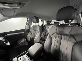 Audi Q5 Sport 50 TFSI e quattro 299 PS S tronic