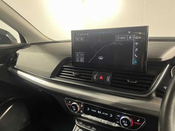 Audi Q5 Sport 50 TFSI e quattro 299 PS S tronic