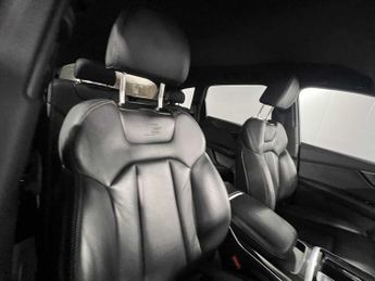 Audi Q7 Black Edition 55 TFSI quattro 340 PS tiptronic