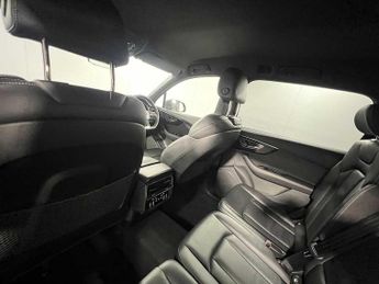 Audi Q7 Black Edition 55 TFSI quattro 340 PS tiptronic