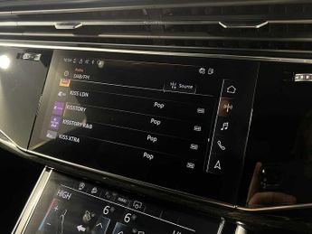 Audi Q7 Black Edition 55 TFSI quattro 340 PS tiptronic