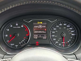 Audi A3 S line Navigation 1.8 TFSI quattro 180 PS S tronic