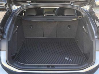 Audi A6 Avant Edition 1 e-tron quattro 315,00 kW