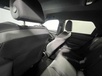 Audi A1 Sportback S line 30 TFSI  116 PS S tronic