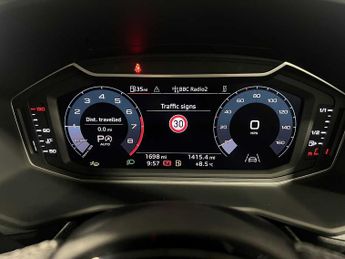 Audi A1 Sportback S line 30 TFSI  116 PS S tronic