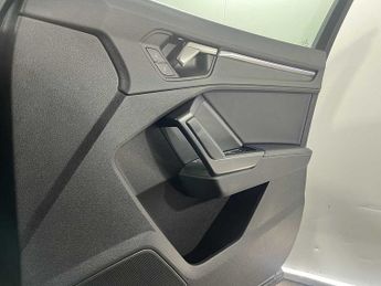 Audi Q3 Black Edition 40 TFSI quattro 190 PS S tronic