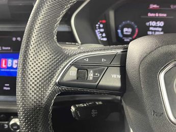 Audi Q3 Black Edition 35 TFSI  150 PS S tronic