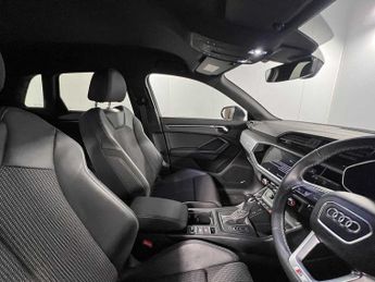 Audi Q3 Black Edition 35 TFSI  150 PS S tronic