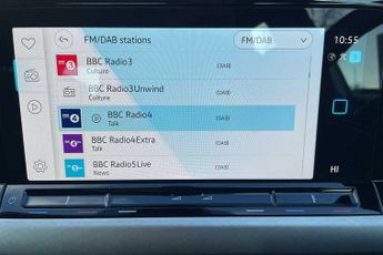 Volkswagen Golf 2.0 TDI Life 5dr DSG