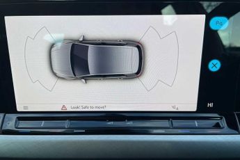 Volkswagen Golf 2.0 TDI Life 5dr DSG