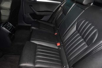 SKODA Superb 2.0 TDI (150ps) SE L Executive 5-Dr Estate