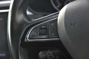 SKODA Superb 2.0 TDI (150ps) SE L Executive 5-Dr Estate