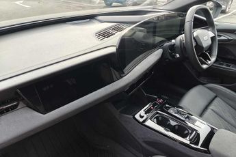 Audi S6 Avant Edition 1 e-tron  370,00 kW