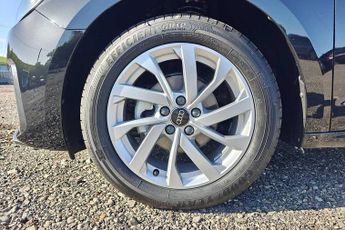 Audi A1 Sportback Sport 25 TFSI  95 PS S tronic