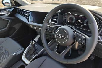 Audi A1 Sportback Sport 25 TFSI  95 PS S tronic