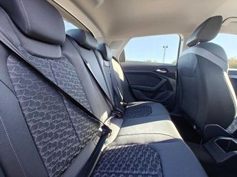 Audi A1 Sportback Sport 25 TFSI  95 PS S tronic