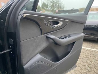 Audi Q7 Black Edition 45 TDI quattro 231 PS tiptronic