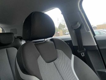 Audi Q2 Sport 35 TFSI  150 PS S tronic