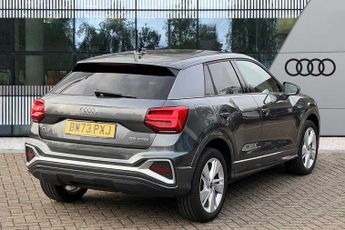 Audi Q2 S line 35 TFSI  150 PS S tronic