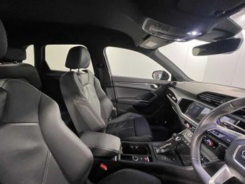 Audi Q3 Black Edition 35 TFSI  150 PS S tronic