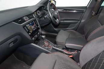 SKODA Octavia 2.0 TSI 245 vRS 5dr DSG [Black Pack]